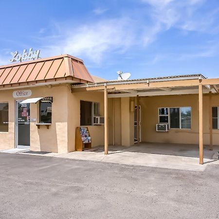 Oyo Hotel Yuma Az - I-8 Us-95 Экстерьер фото